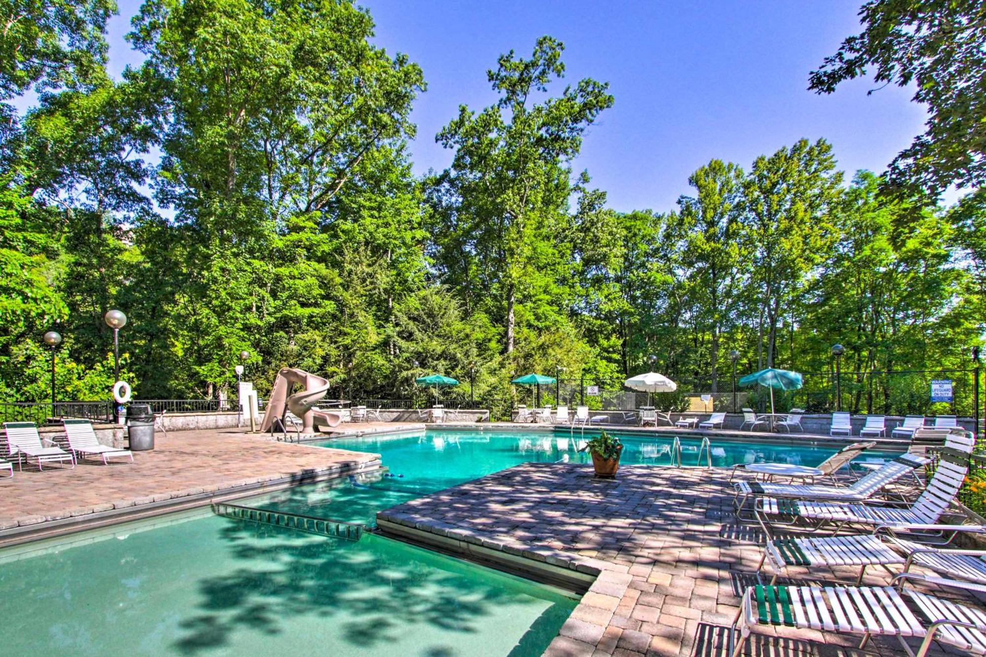 Gatlinburg Vacation Rental Balcony With Hot Tub! Ngoại thất bức ảnh